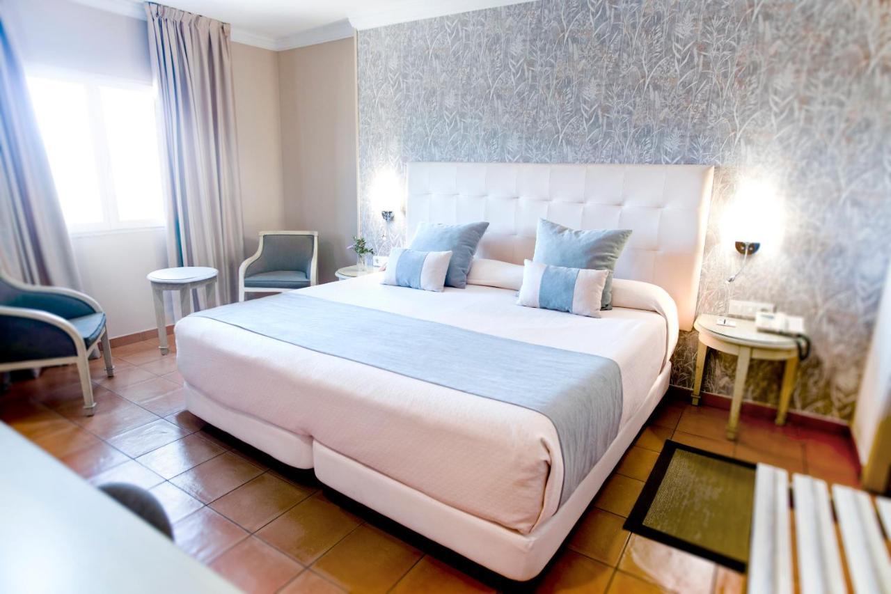 Alboran Algeciras Hotel Bagian luar foto
