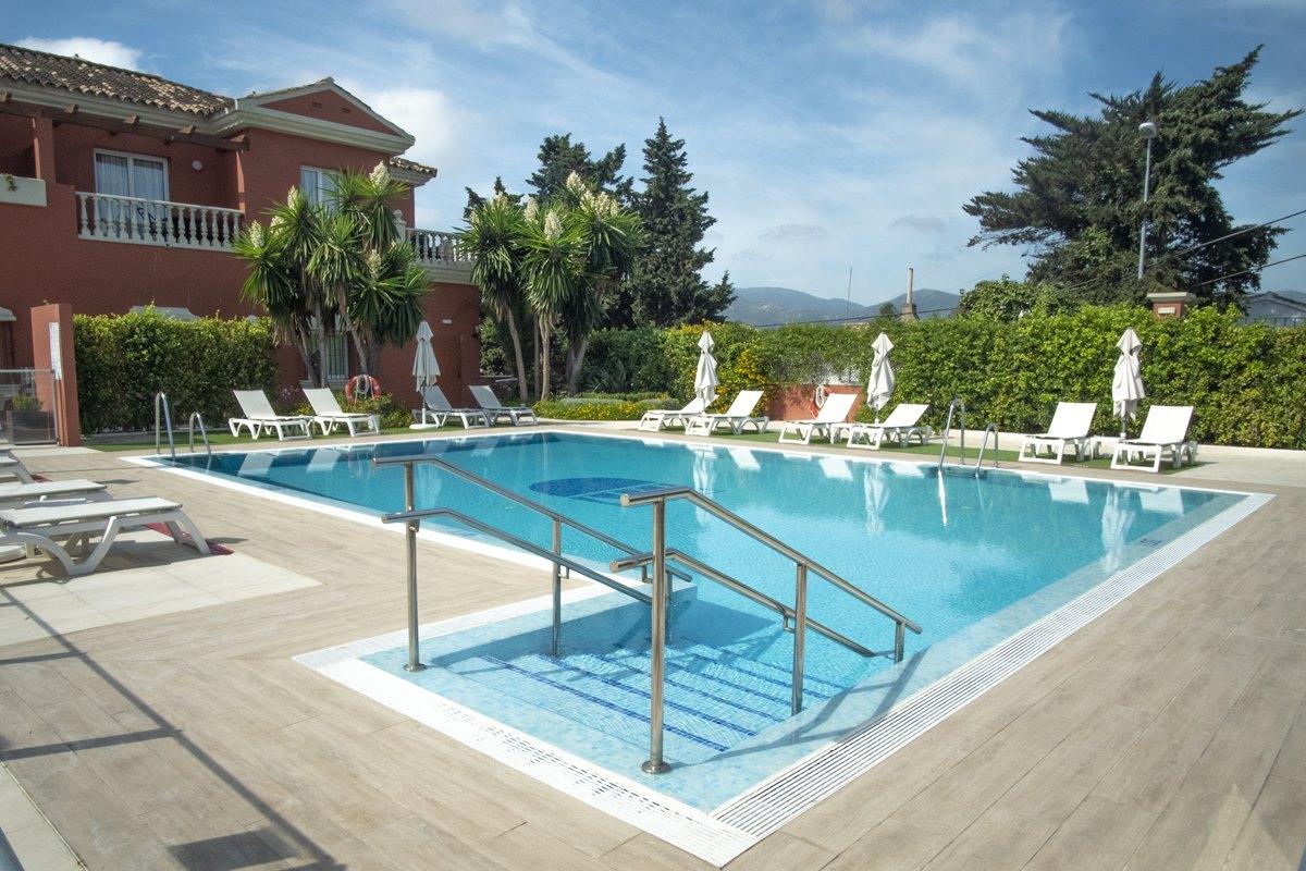 Alboran Algeciras Hotel Bagian luar foto